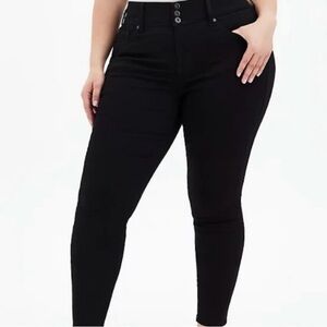 Torrid Plus Size Size 28R Womens Black Denim Jegging Wide Waistband High Waisted